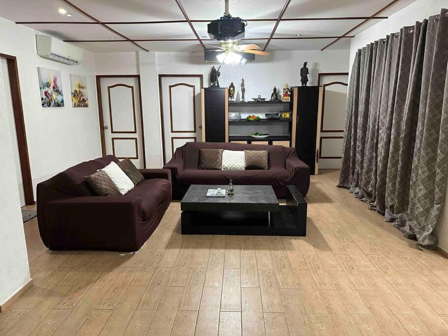 פנגלאו Alona Park Residence - 3 Bedroom Apartment- Alex And Jesa Unit מראה חיצוני תמונה